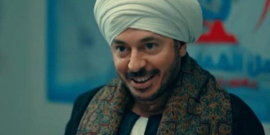 مسلسل حكيم باشا الحلقة 6.. مصطفى شعبان يسترد ابنه المخطوف - خبر صح