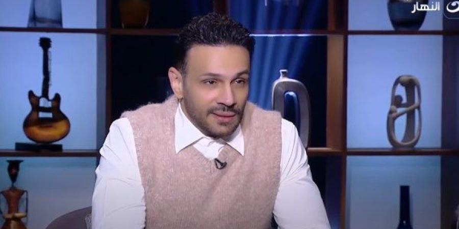 محمد عطية: ممكن أتجوز واحدة معندهاش دين.. فيديو - خبر صح