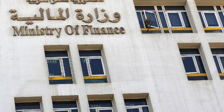 الحكومة ترفع مستهدفات الاستثمارات غير المباشرة بمعدل 32.5 مليار جنيه في أسبوع - خبر صح