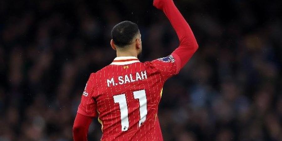 محمد صلاح يهدد أرقام أساطير مانشستر يونايتد - خبر صح